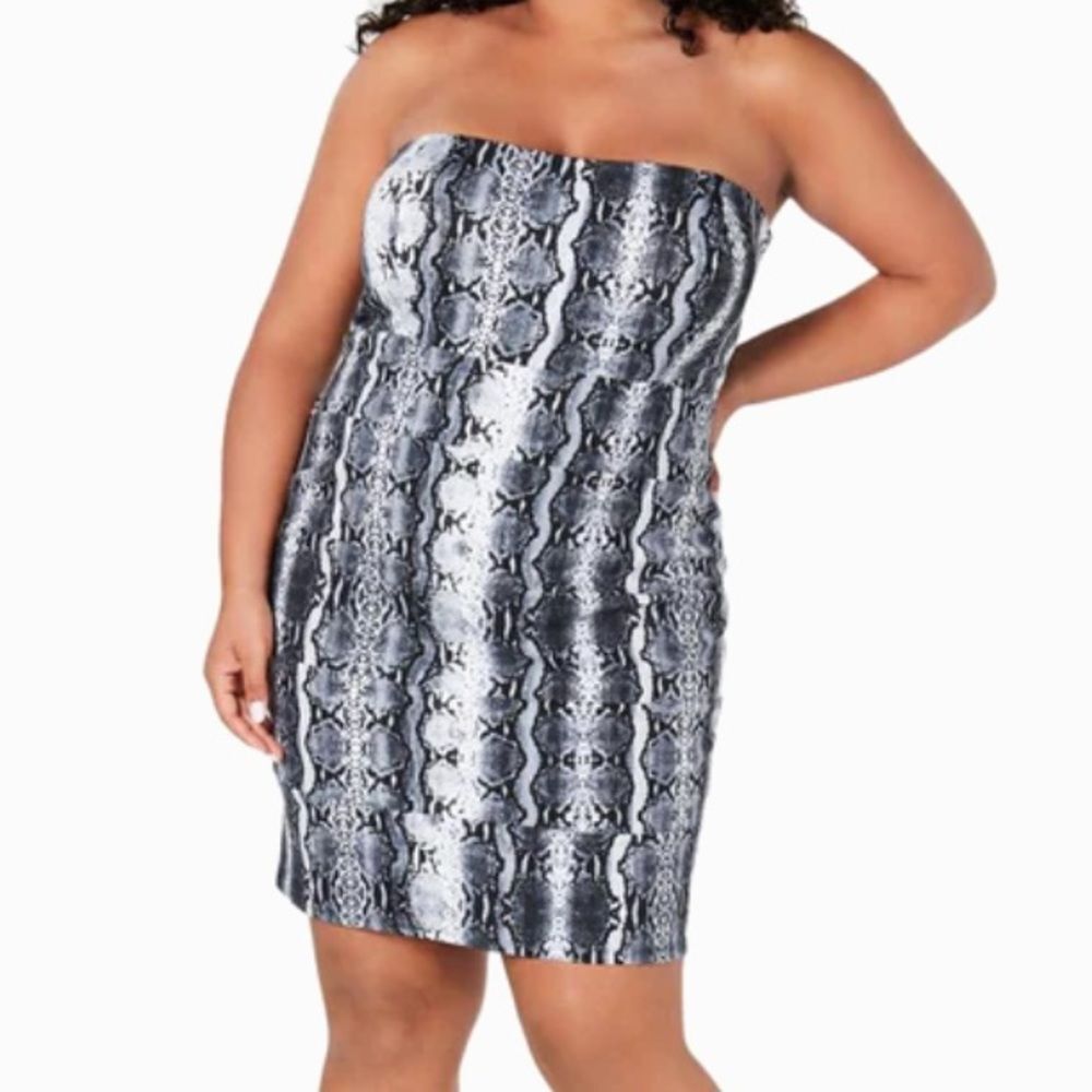 Jump Apparel Strapless Mini Dress